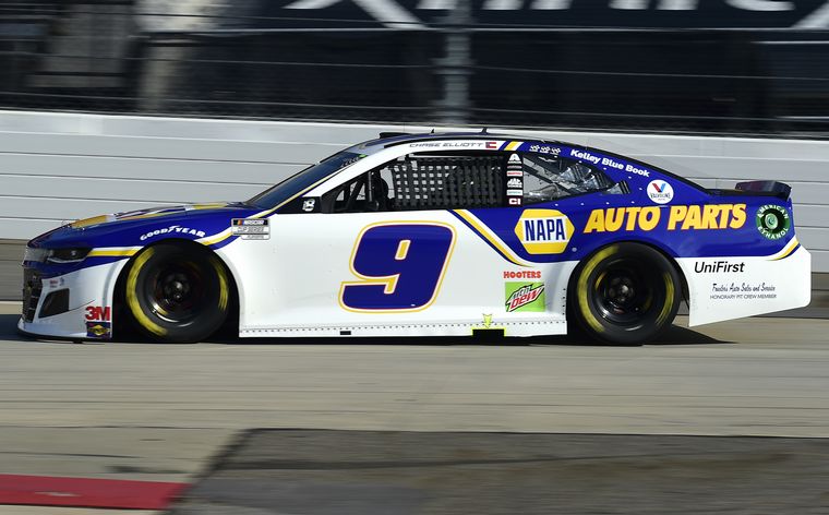 Chase Elliott ganó Martinsville para entrar en la Final 4