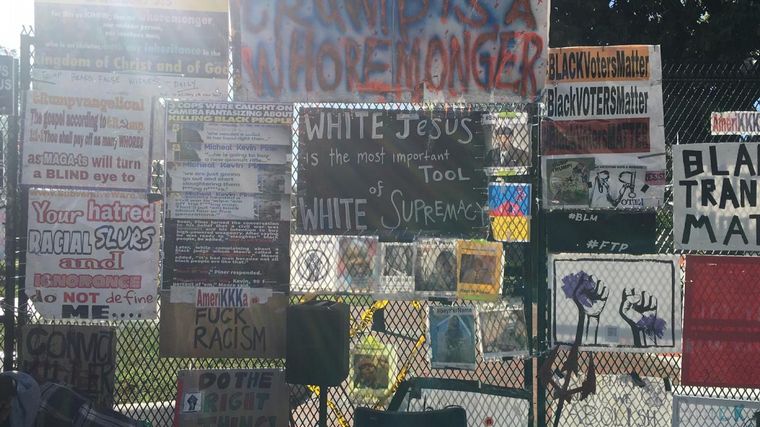 En Washington, la votación se vive con gran algarabía