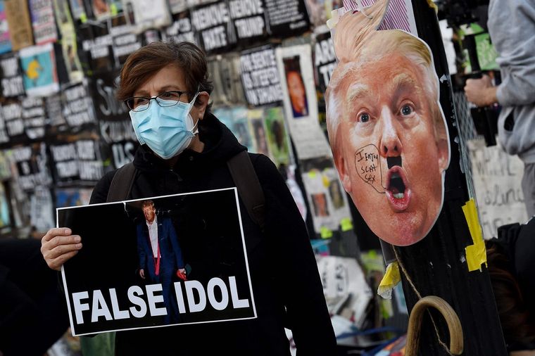 Una multitud se congregó en la Black Lives Matter Plaza (Fuente: AP).