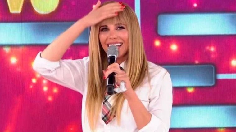 Charlotte Canniggia se olvidó la letra en su homenaje a Britney Spears