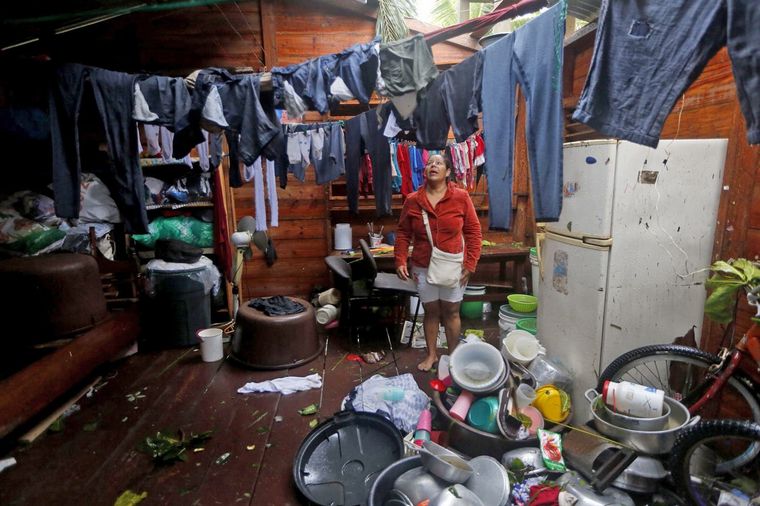 Decenas de muertos dejó el paso del huracán Eta por Centroamérica (Foto: AFP).