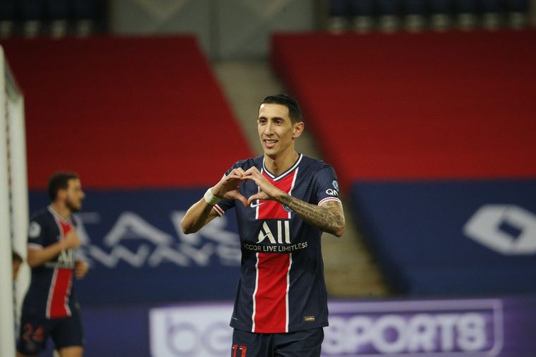 Di María anotó dos goles en el primer tiempo.