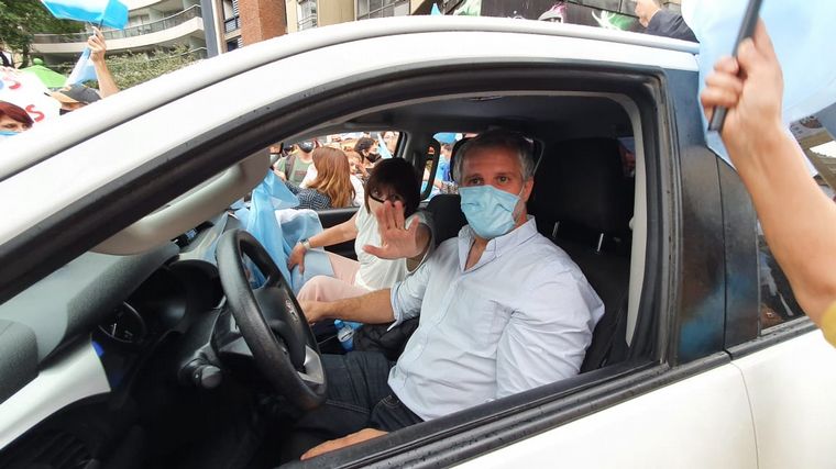 Patricia Bullrcih encabeza en Córdoba el banderazo contra el Gobierno.