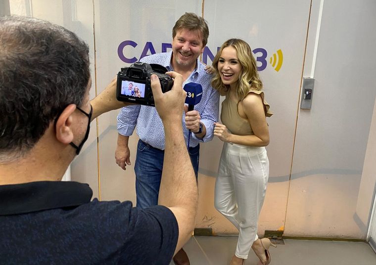 Guillermo Hemmerling y Agustina Vivanco, en el detrás de escena de 
