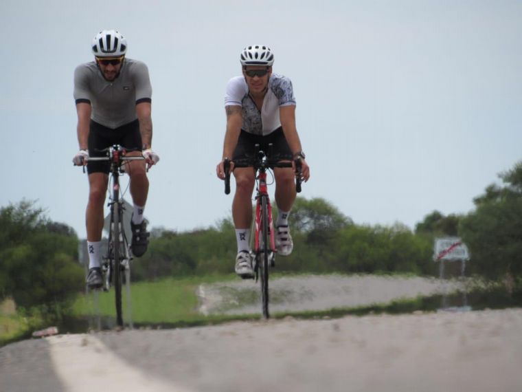 Ignacio y Federico camino al objetivo.