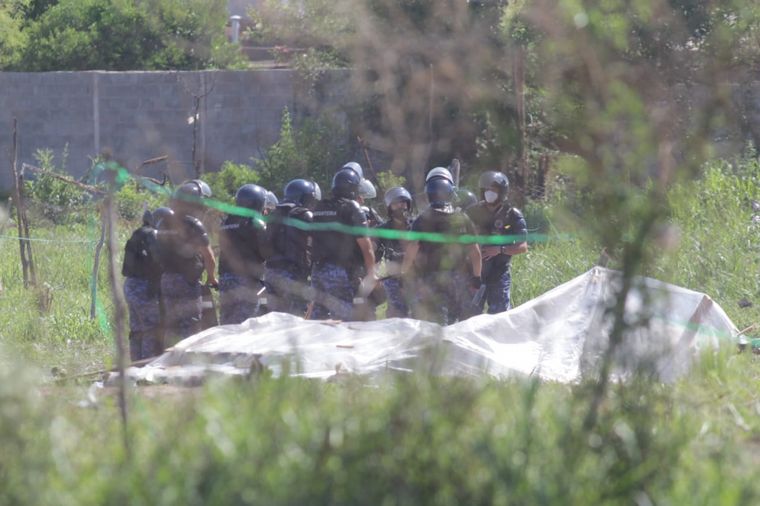 Desalojaron el predio de camino a Capilla de los Remedios.