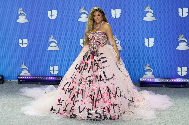 Las figuras de la música desfilaron por la alfombra de los Grammy Latinos 2020