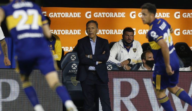 "El Xeneize" debía jugar este miércoles en Porto Alegre.