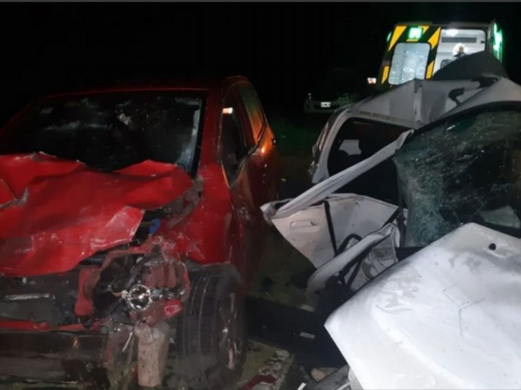 Dos jóvenes murieron en choque camino a la Costa bonaerense