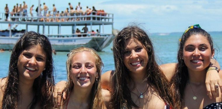 Dos jóvenes murieron en choque camino a la Costa bonaerense