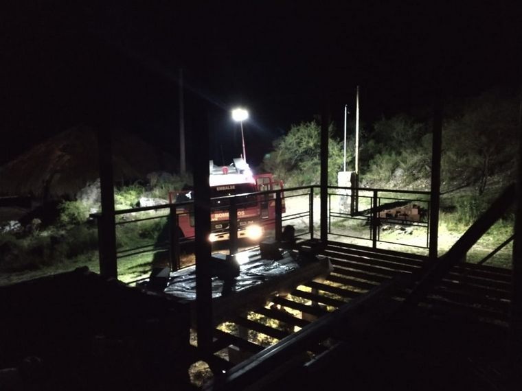 Se incendió la casa del actor Diego Reinhold en Calamuchita