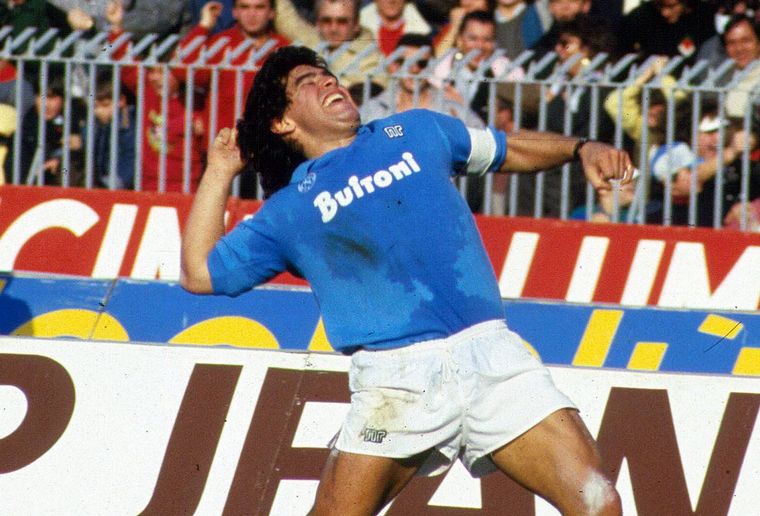 FOTO: Diego Maradona, en su época de oro en Napoli.