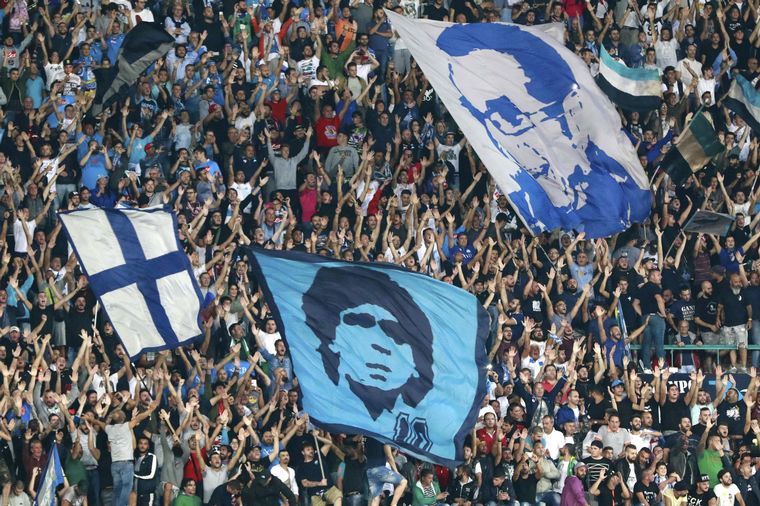El estadio del Napoli dejará de llamarse San Paolo.