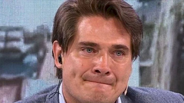 Guillermo Andino se emociona en vivo