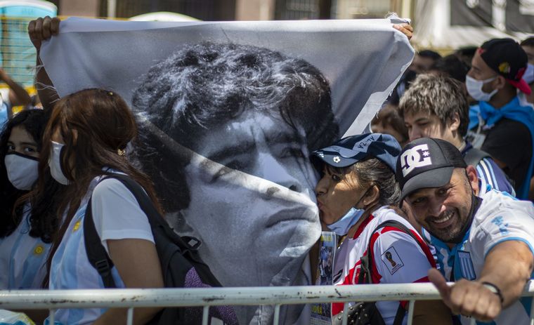 FOTO: El adiós a Maradona en una impactante galería de fotos