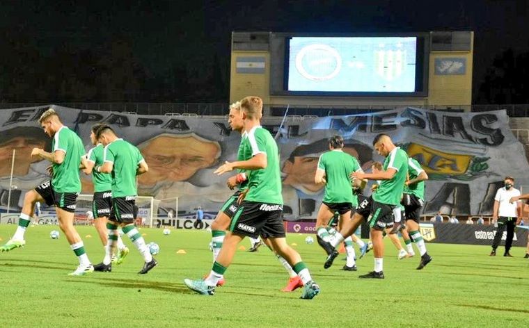 Banfield empató a Godoy Cruz y pasó a la Fase Campeonato.