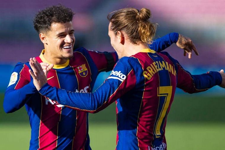 Barcelona aplastó al Osasuna en el Camp Nou.