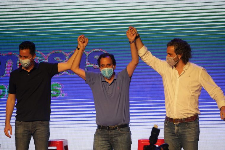 El reelecto intendente Juan Manuel Llamosas celebró su victoria en Río Cuarto