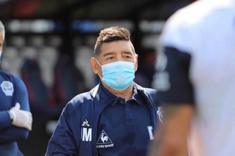 Cómo era el cóctel de medicamentos que tomaba Maradona