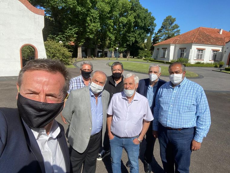 Alberto Fernández se reunió con la cúpula de la CGT.