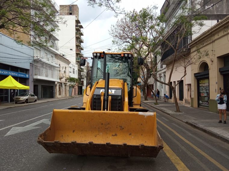 Rosarino reclama al seguro que le pague los neumáticos robados
