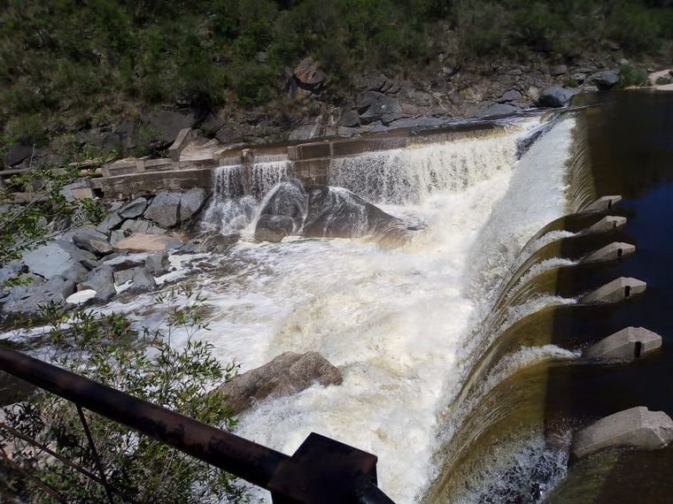 Crecida en el río San Antonio, Cuesta Blanca
