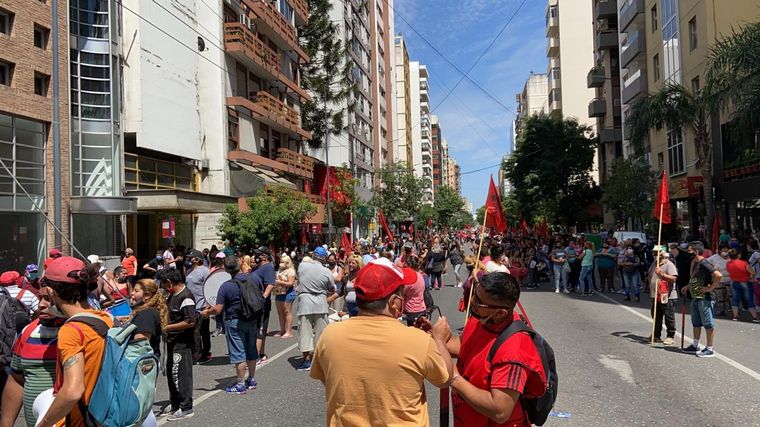 FOTO: Movilización en Córdoba de organizaciones sociales