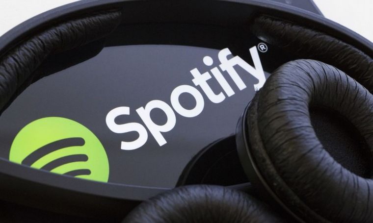 Tusa, de KAROL G y Nicki Minaj, la más escuchado de Spotify.