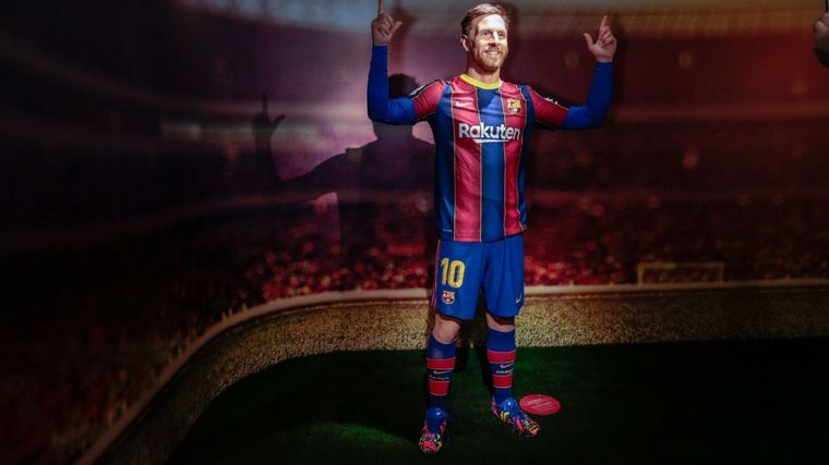 FOTO: La curiosa réplica de cera de Lionel Messi.