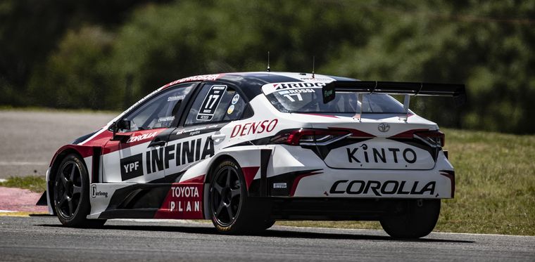 Todos corriendo desde atrás a Rossi y Toyota este Sábado en Buenos Aires.