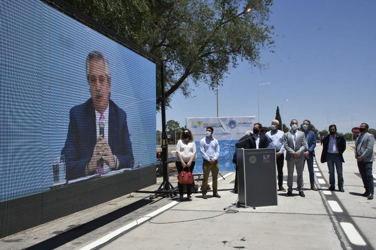 La obra fue inaugurada por video conferencia. 