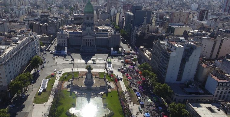 Aborto legal: vigilias y operativo policial en el Congreso.