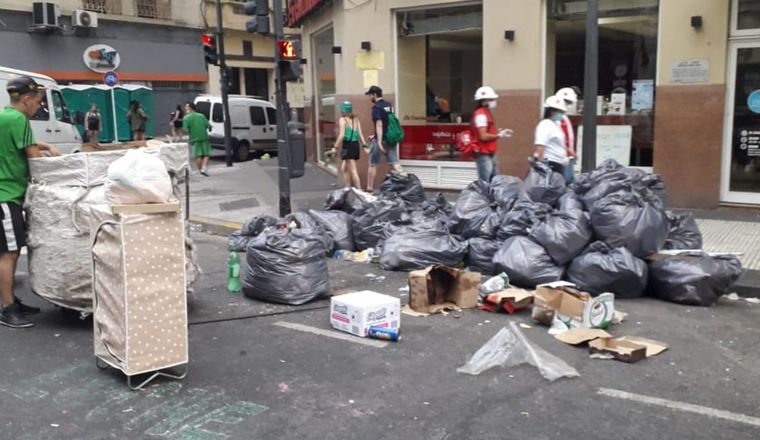 Vigilia en los alrededores del Congreso.