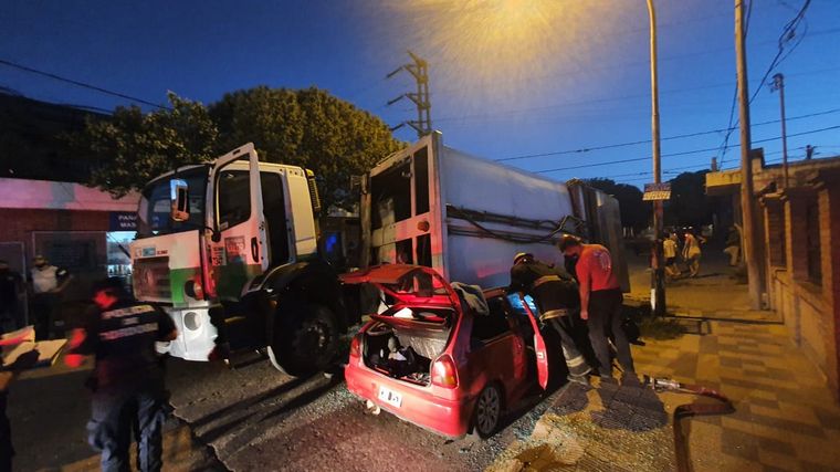 Dentro se encontraban un menor y un adulto.