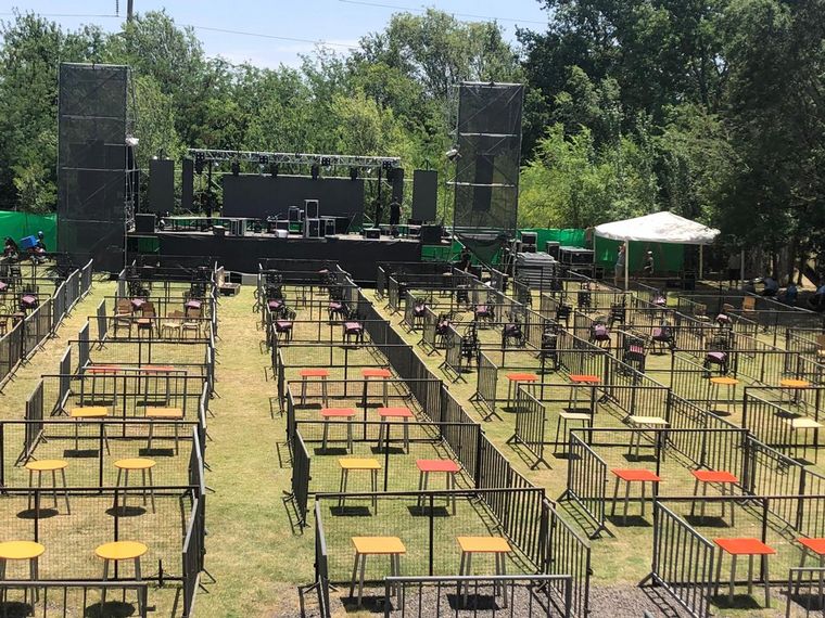 Banda XXI hace punta con su show con público en Río Cuarto