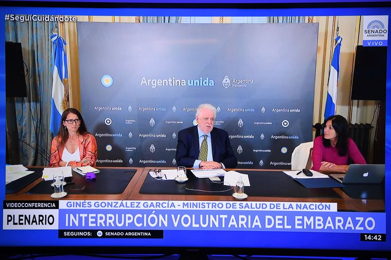 Los funcionarios nacionales dieron comienzo a las discusiones en la Cámara Alta.