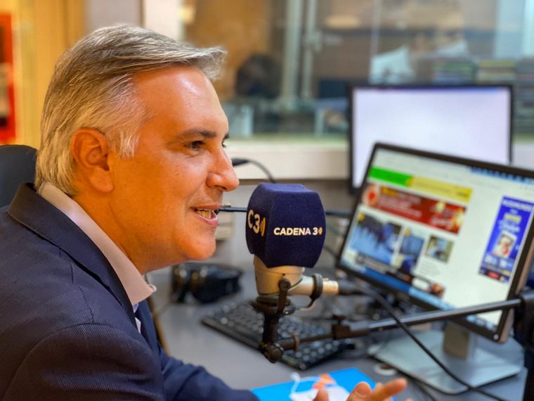 Martín Llaryora visita Cadena 3 y dialoga con Siempre Juntos.