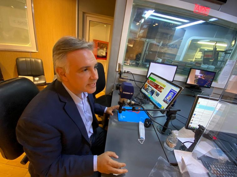 Martín Llaryora visita Cadena 3 y dialoga con Siempre Juntos.