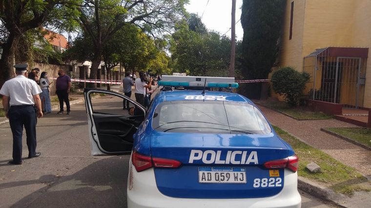 Un policía abatió a un supuesto ladrón tras un robo en Colinas del Cerro.