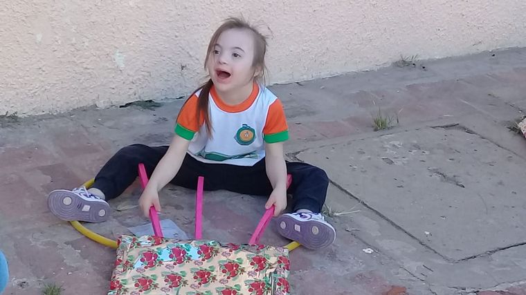 Campaña para apadrinar a un niño en Navidad