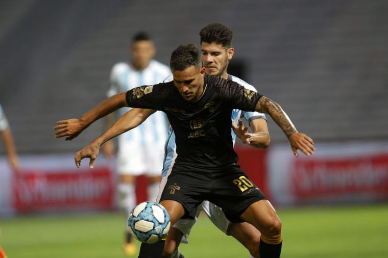 Talleres mereció más pero no pudo concretar las oportunidades. 