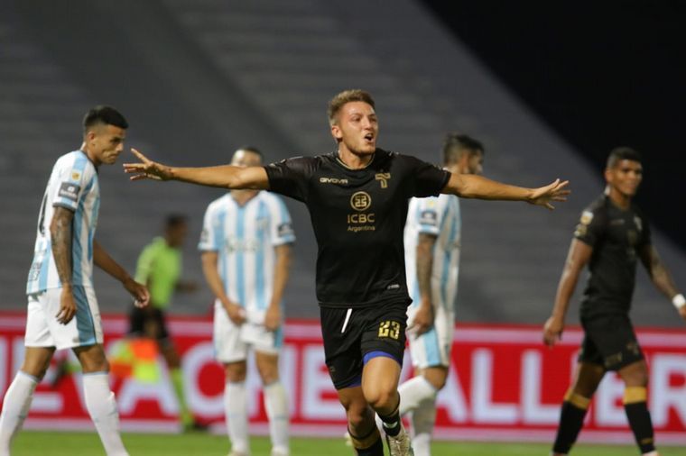 Retegui marcó su primer con Talleres.