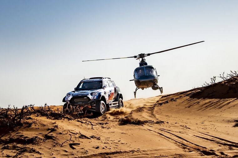 El Dakar 2021 prepara su llegada a Jeddah, no sin sortear obstáculos