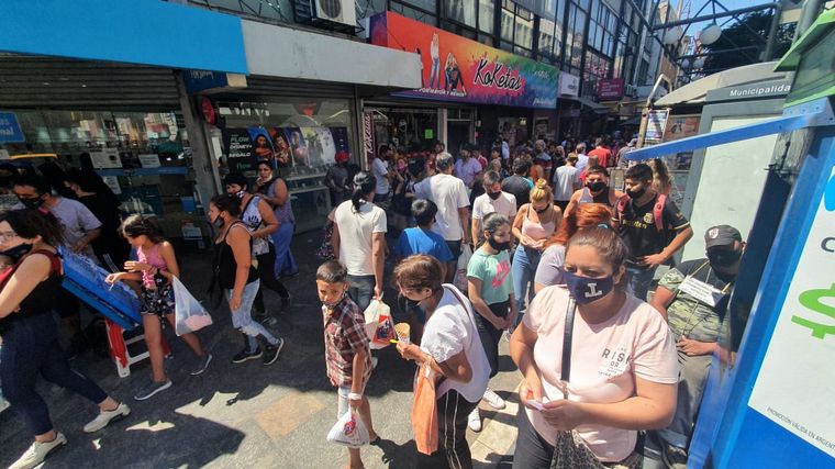 Así luce el centro de Córdoba a horas de Nochebuena