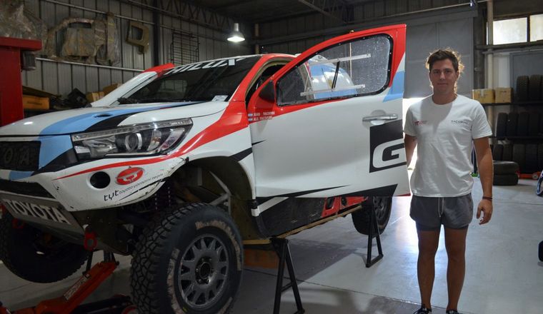 Juan Cruz Yacopini, 21 años, se sube a la ilusión en la Dakar 2021
