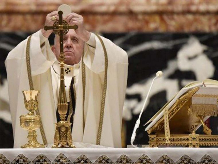 Francisco pidió alejarse de los "pesebres de vanidad"