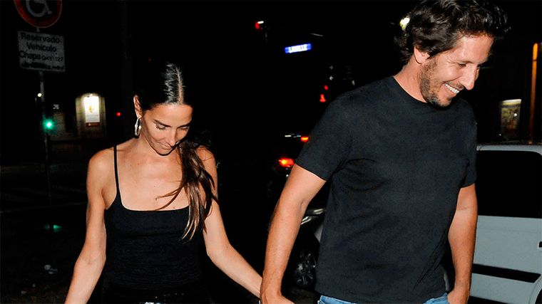 La insólita primera cita de Juana Viale con su novio