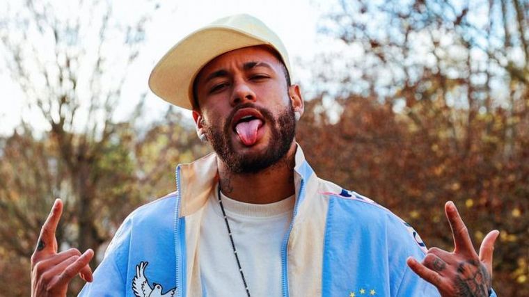 Aseguran que Neymar está organizando una fiesta masiva