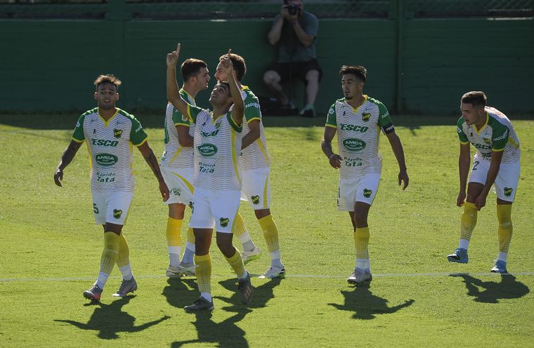 Defensa se prepara para la semifinal de la Copa Sudamericana.