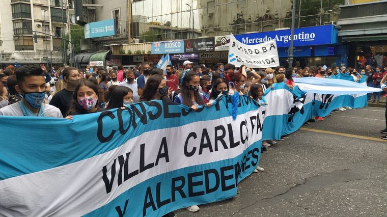 FOTO: Marcharon contra la legalización del aborto en Córdoba.